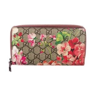 NIB Gucci Flora Blooms Continental Wallet
